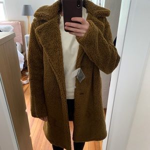 NWT tan teddy peacoat